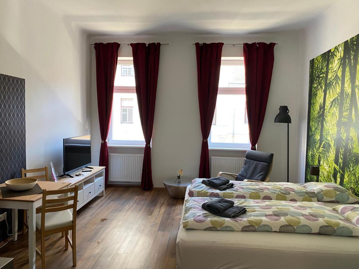 Studio & Apartments Near Reumannplatz فيينا المظهر الخارجي الصورة