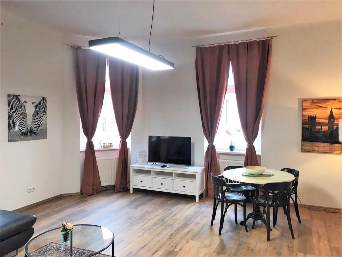 Studio & Apartments Near Reumannplatz فيينا المظهر الخارجي الصورة