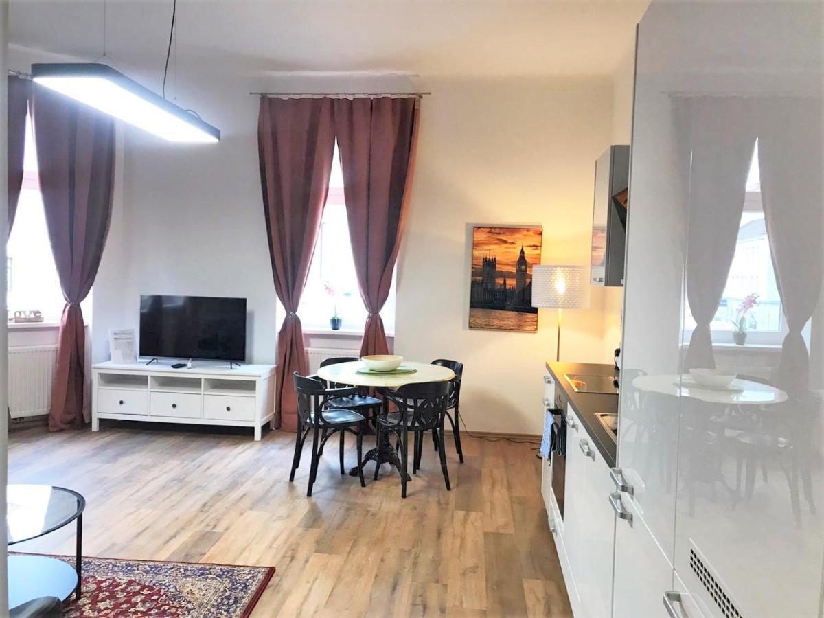 Studio & Apartments Near Reumannplatz فيينا المظهر الخارجي الصورة