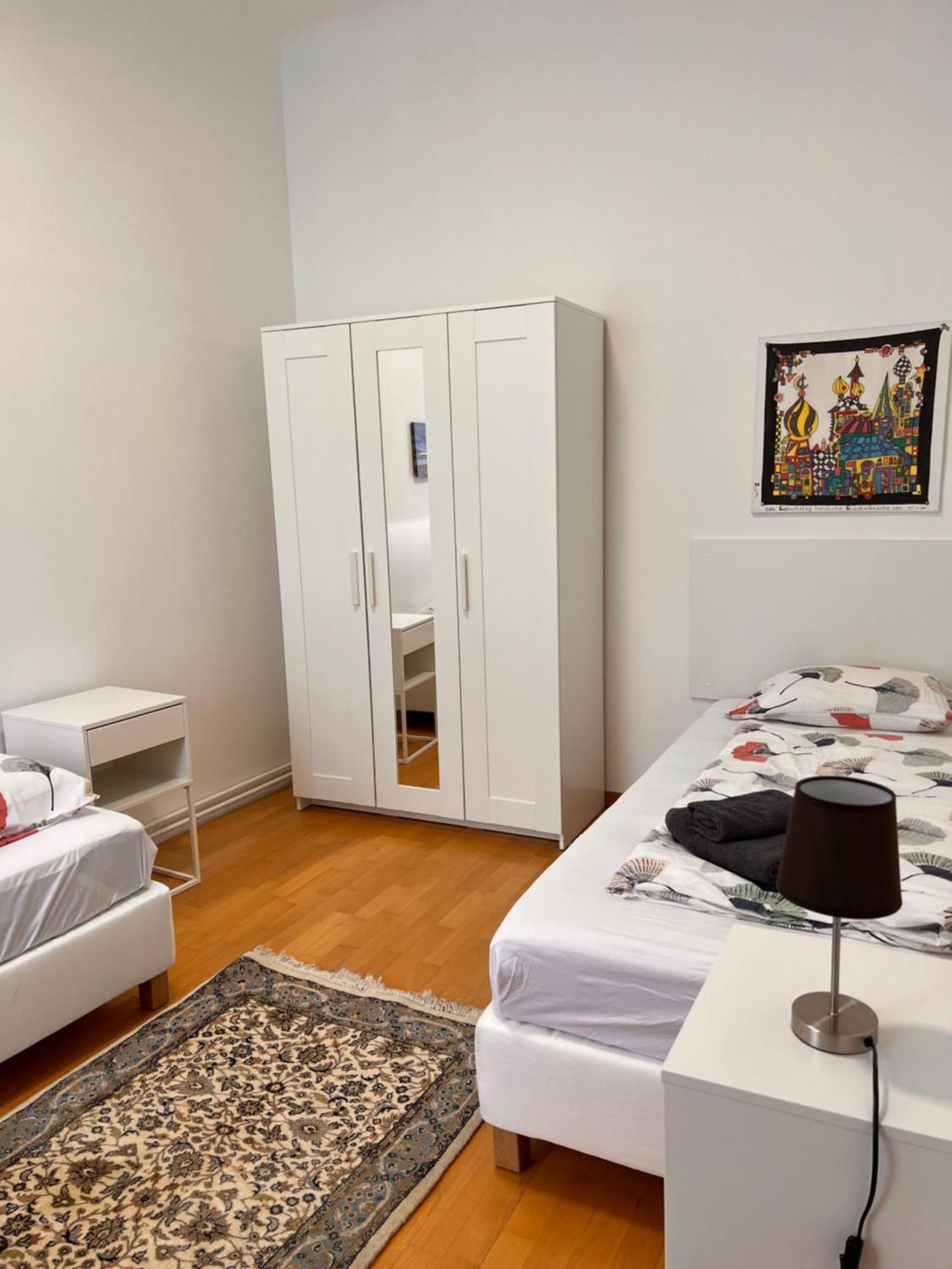 Studio & Apartments Near Reumannplatz فيينا المظهر الخارجي الصورة