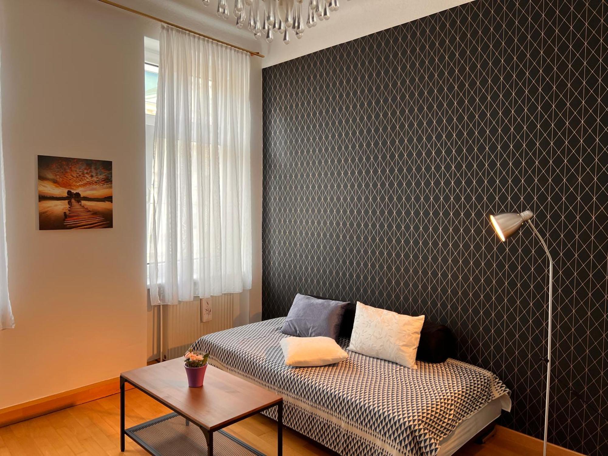 Studio & Apartments Near Reumannplatz فيينا المظهر الخارجي الصورة