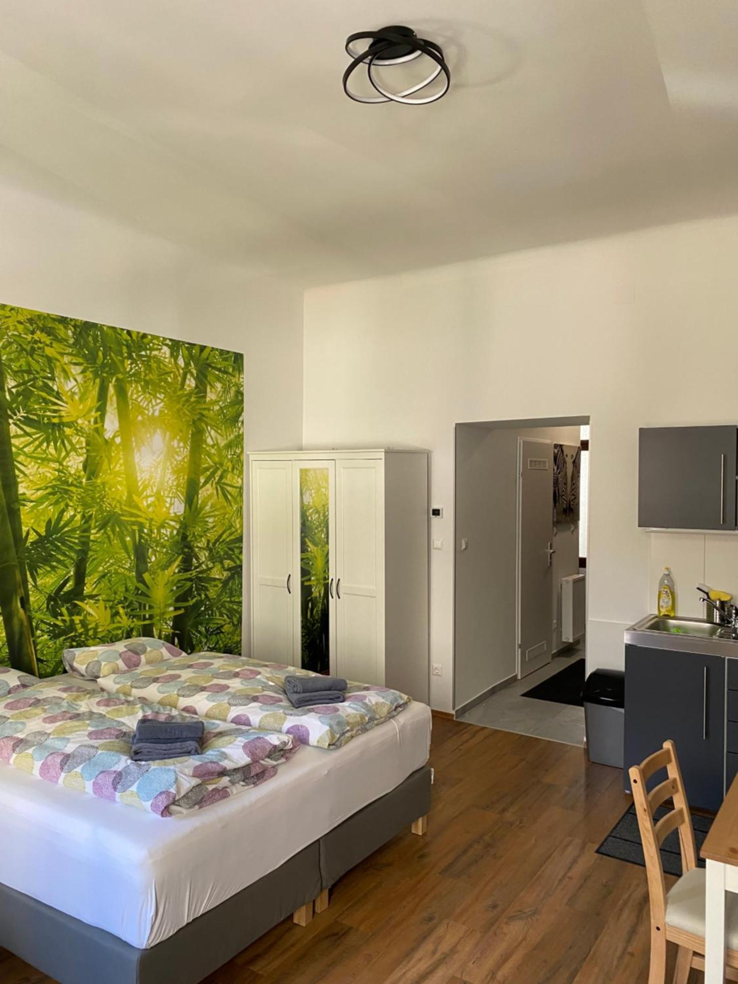 Studio & Apartments Near Reumannplatz فيينا المظهر الخارجي الصورة