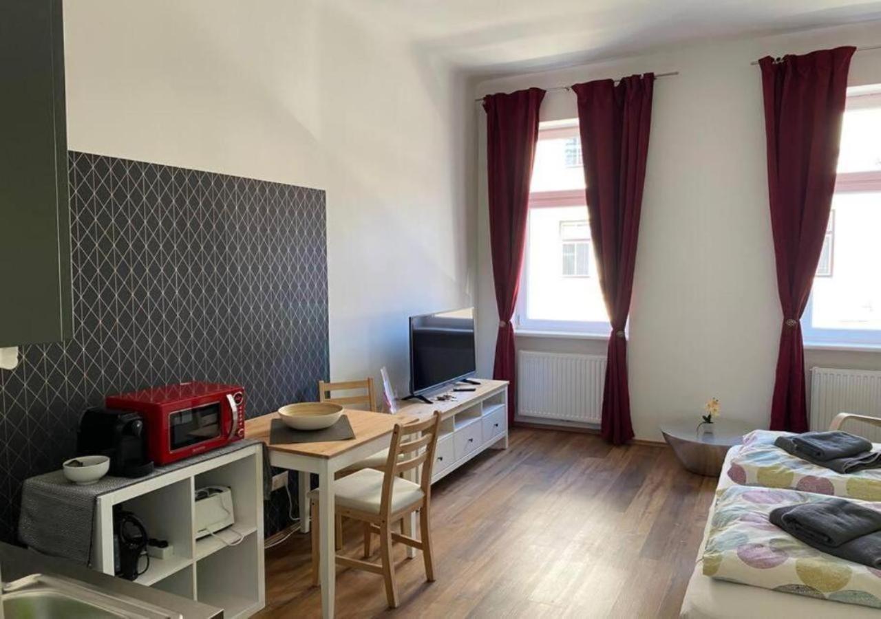 Studio & Apartments Near Reumannplatz فيينا المظهر الخارجي الصورة